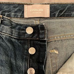 Everlane womens size 27 the Cheeky Jeans Crop distressed button fly 100% cotton